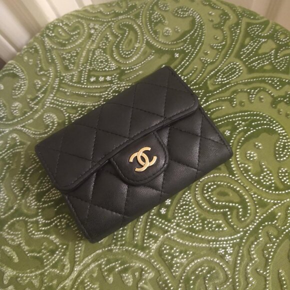 Chanel Mini Flap Quilted Lamb Skin Key Card Case - Picture 3 of 16